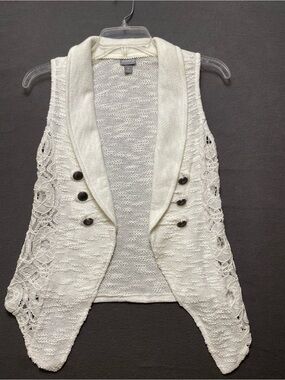Vanity Small Ivory Open-Front Knit Vest with Lace Sides